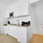 Appartamento Intimate With Air Conditioner & Jacuzzi 2br 6p Montmartre *